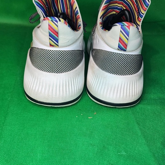 Adidas D Lillard 3 Arthur Ashe BHM Men's Size 9.5 - Picture 3 of 8